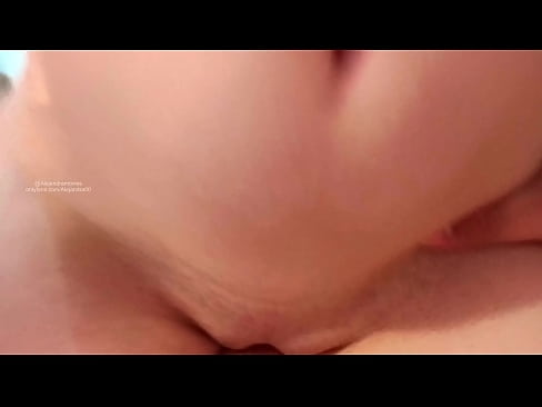 ❤️ අක්කගෙ කාමරේ නිදාගෙන එහෙමයි මට ඇහැරුනේ ❤️ Sex video si.josporn-com.ru ☑
